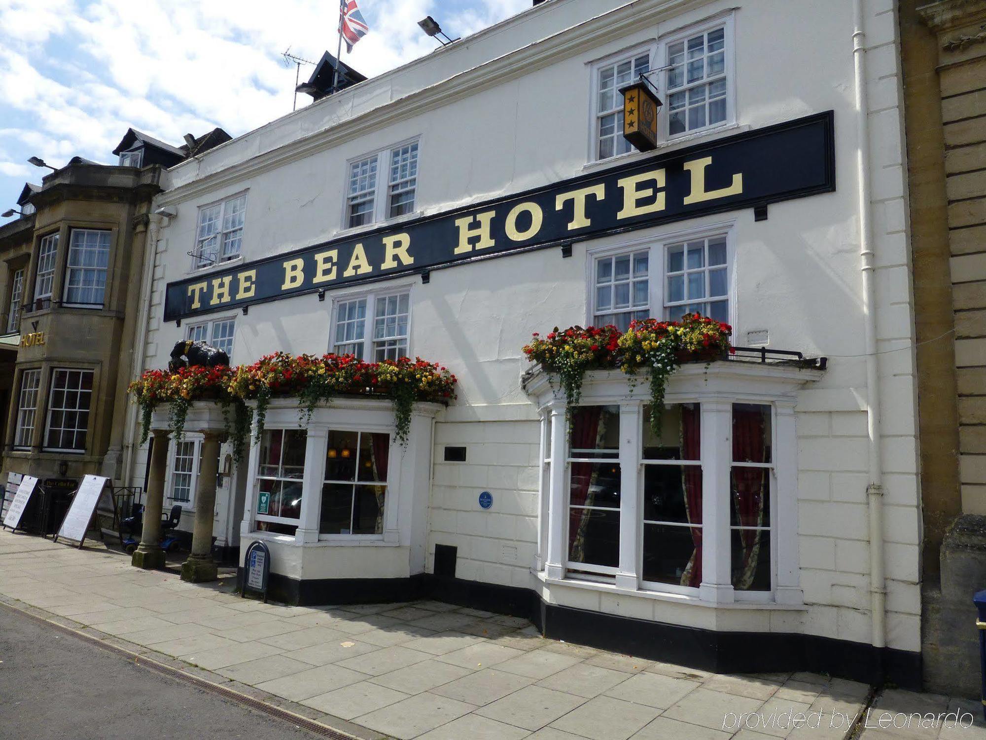 The Bear Hotel Devizes Exteriör bild