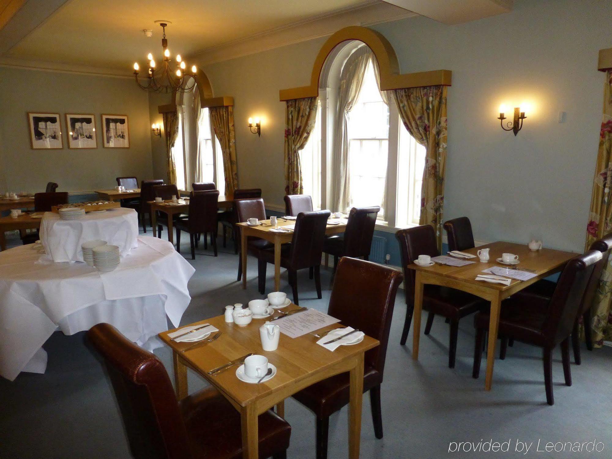 The Bear Hotel Devizes Exteriör bild
